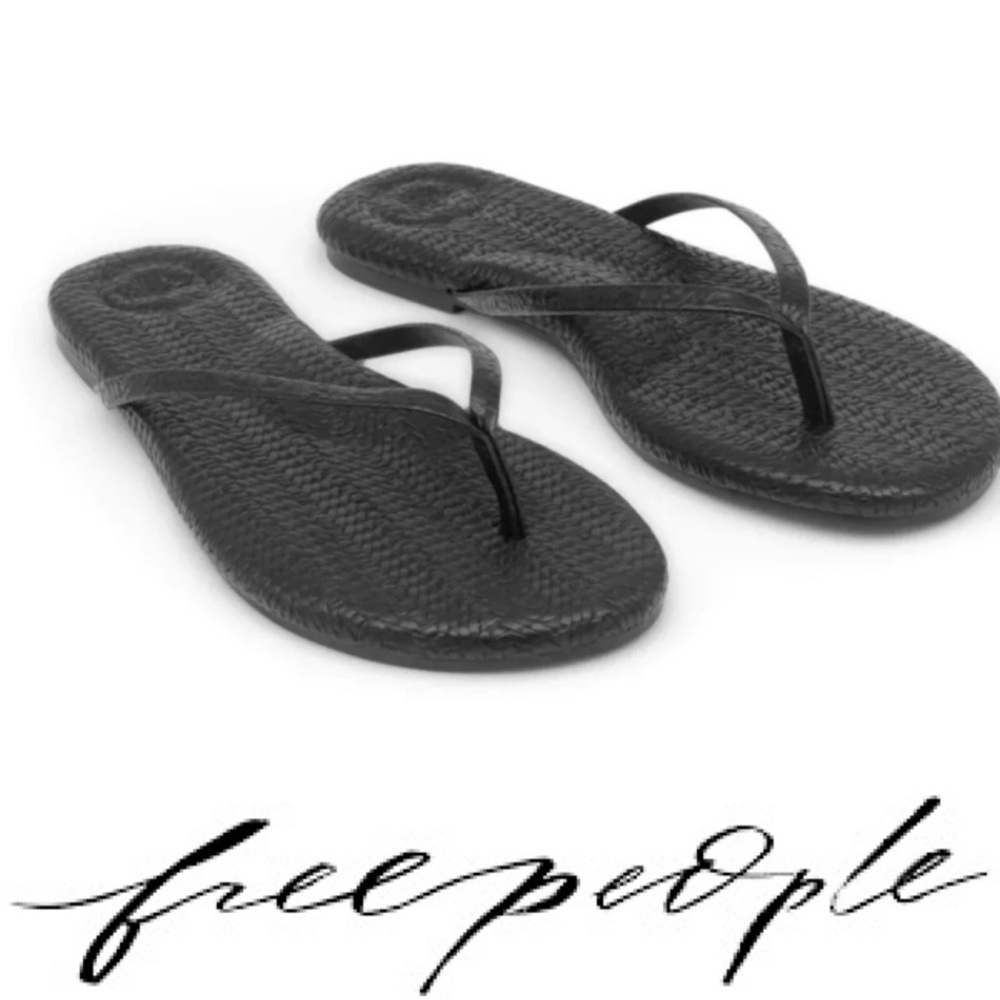 Gorgeous, Free People Around Town thong flip flops❤️ - Picture 8 of 8